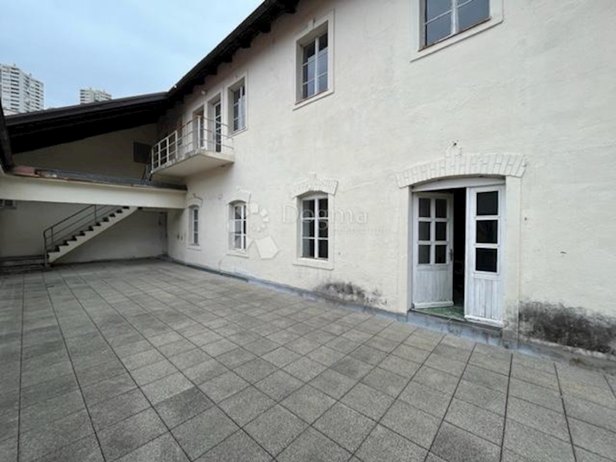 Poslovni prostor Sušak, Rijeka, NE, 1.168,80m2