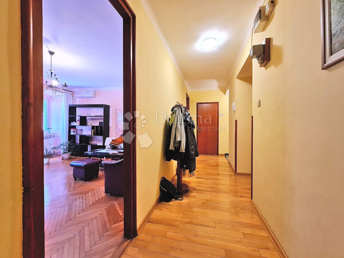 Stanovanje Centar, Rijeka, 110,55m2
