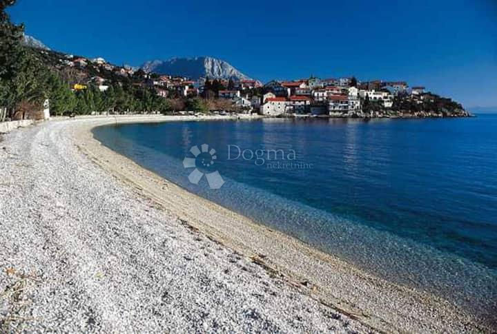 Hiša Podaca, Gradac, 612m2