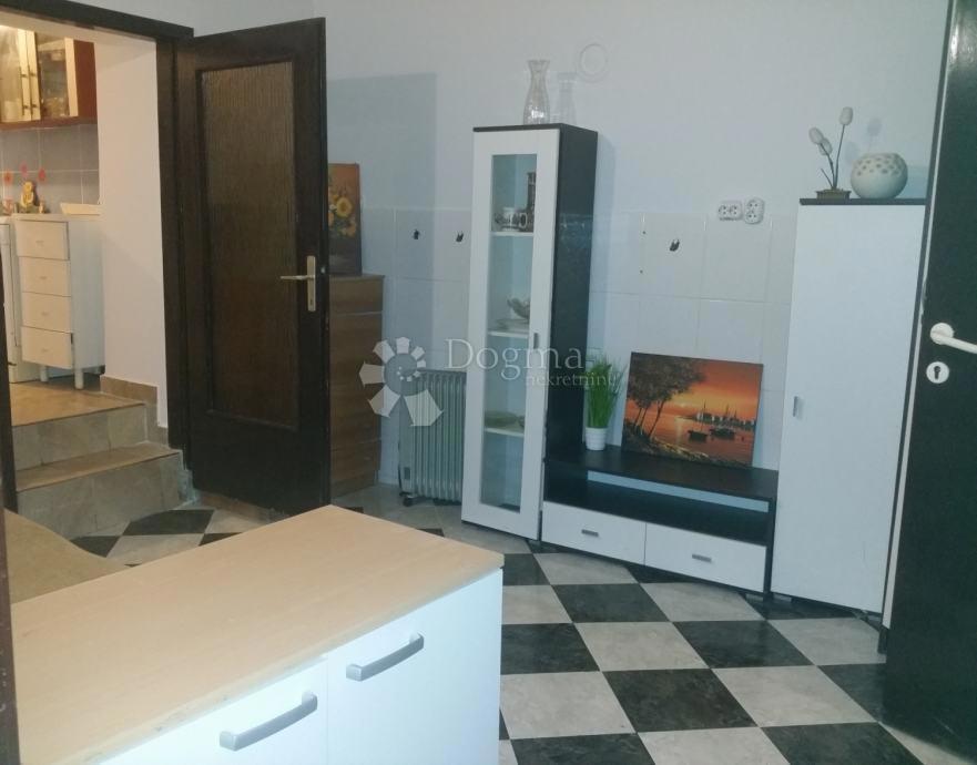 Apartma Crikvenica, 69m2