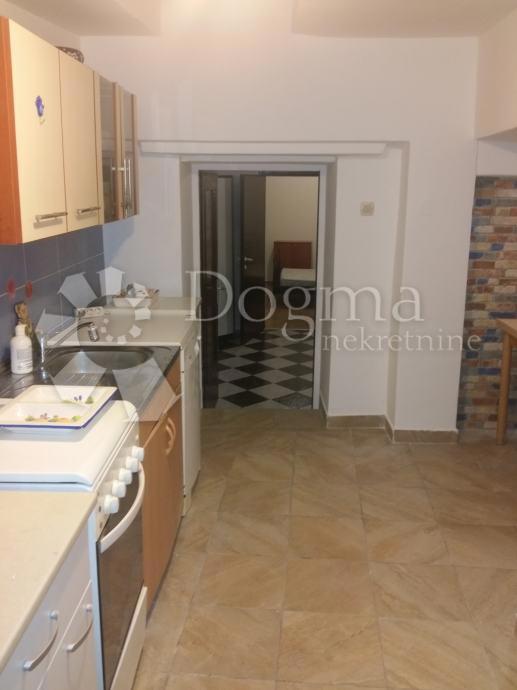 Apartma Crikvenica, 69m2