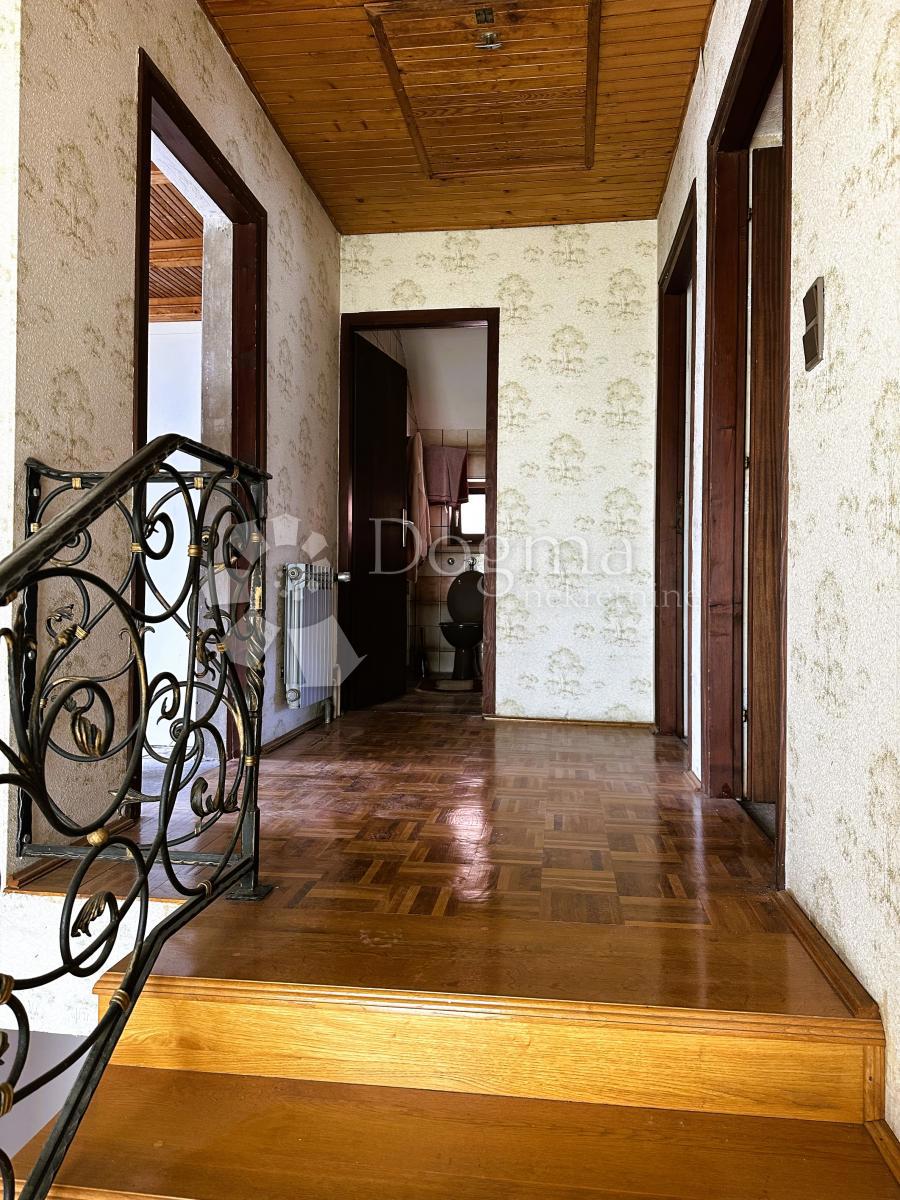 Hiša Oštrice, Novi Marof, 110m2