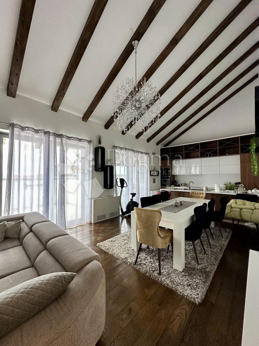 Stanovanje Vodice, 140m2