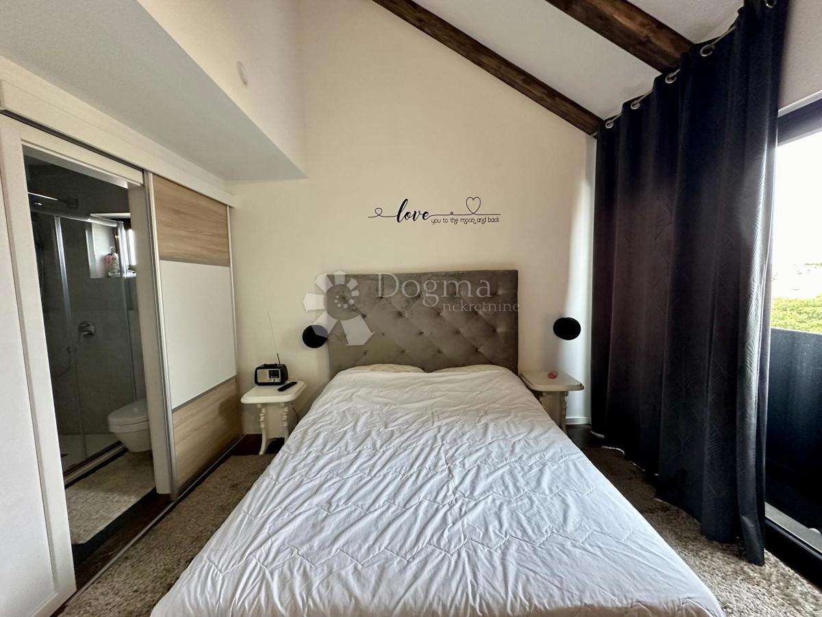 Stanovanje Vodice, 140m2