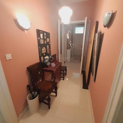 Stanovanje Opatija - Centar, Opatija, 126,91m2