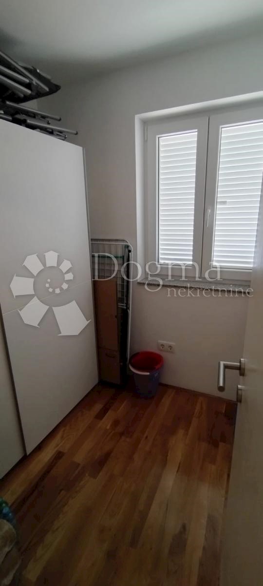 Apartma Malinska, Malinska-Dubašnica, 78m2