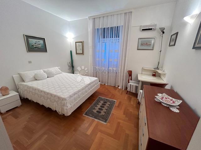 Stanovanje Opatija - Centar, Opatija, 92m2