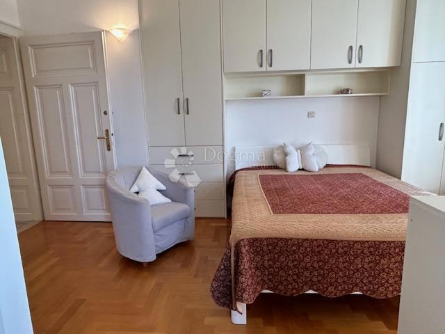 Stanovanje Opatija - Centar, Opatija, 92m2