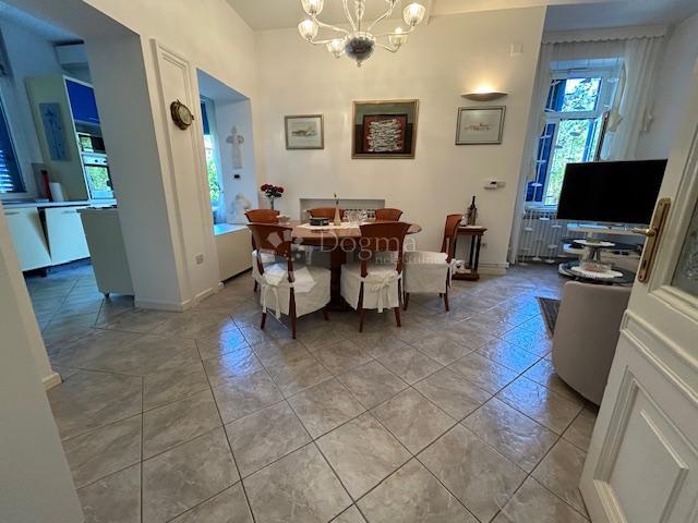 Stanovanje Opatija - Centar, Opatija, 92m2