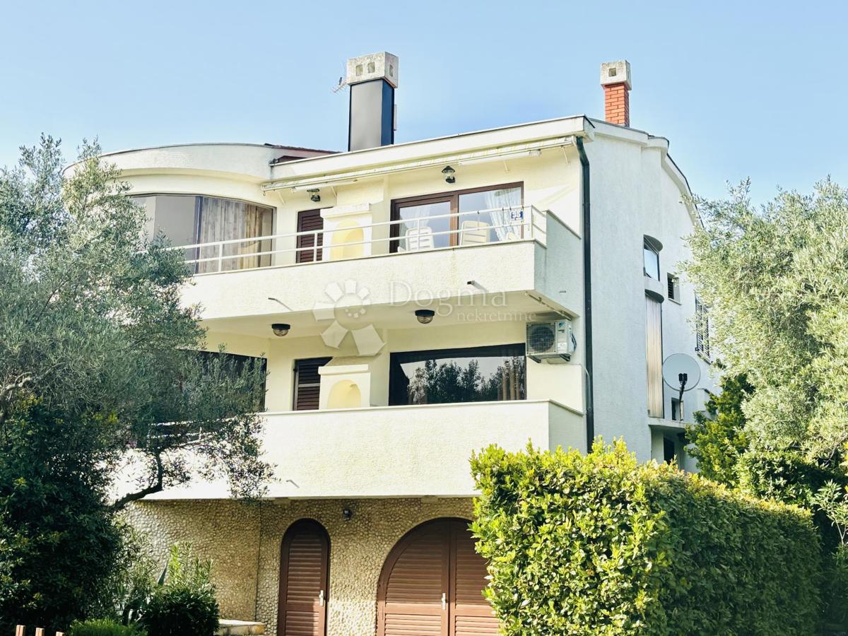 Hiša Krk, 346m2