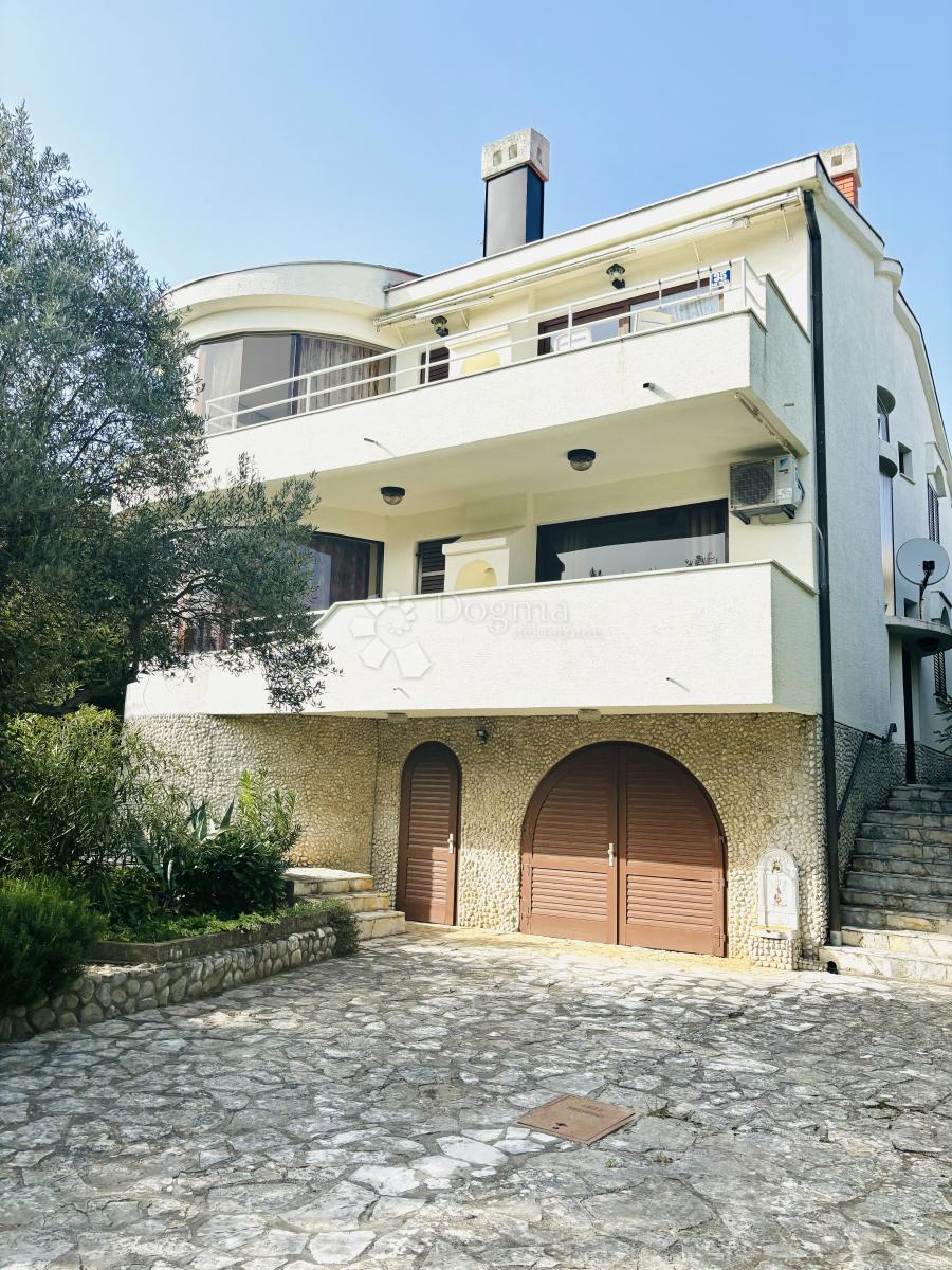 Hiša Krk, 346m2