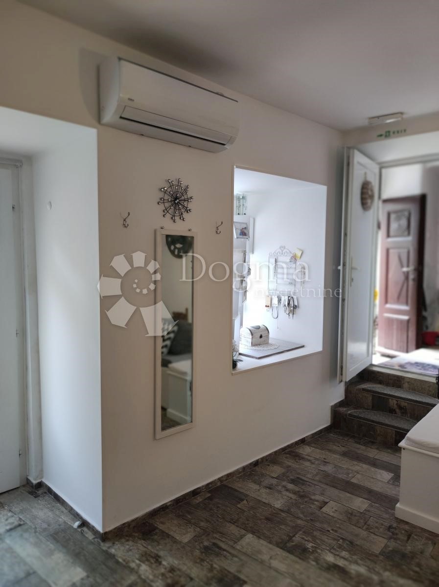 Apartma Starigrad, Senj, 37,45m2