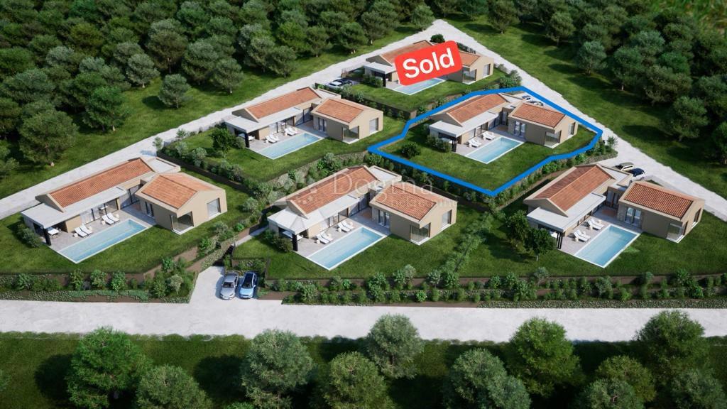 ZEMLJIŠČE S PROJEKTOM IN POGLEDOM NA MESTO, 10 MINUT OD MORJA IN PORTOROŽA
