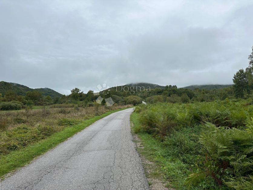 Zemljišče Smiljan, Gospić - Okolica, 1.824m2