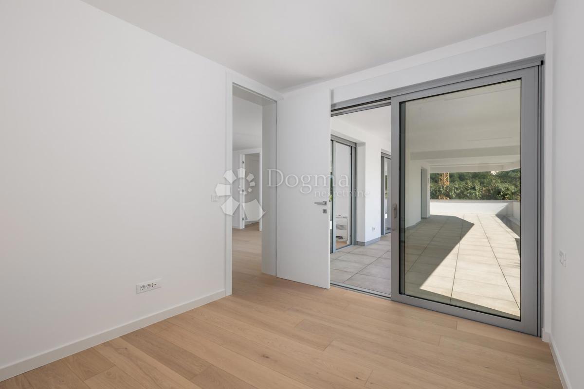 Stanovanje Opatija - Centar, Opatija, 75,92m2