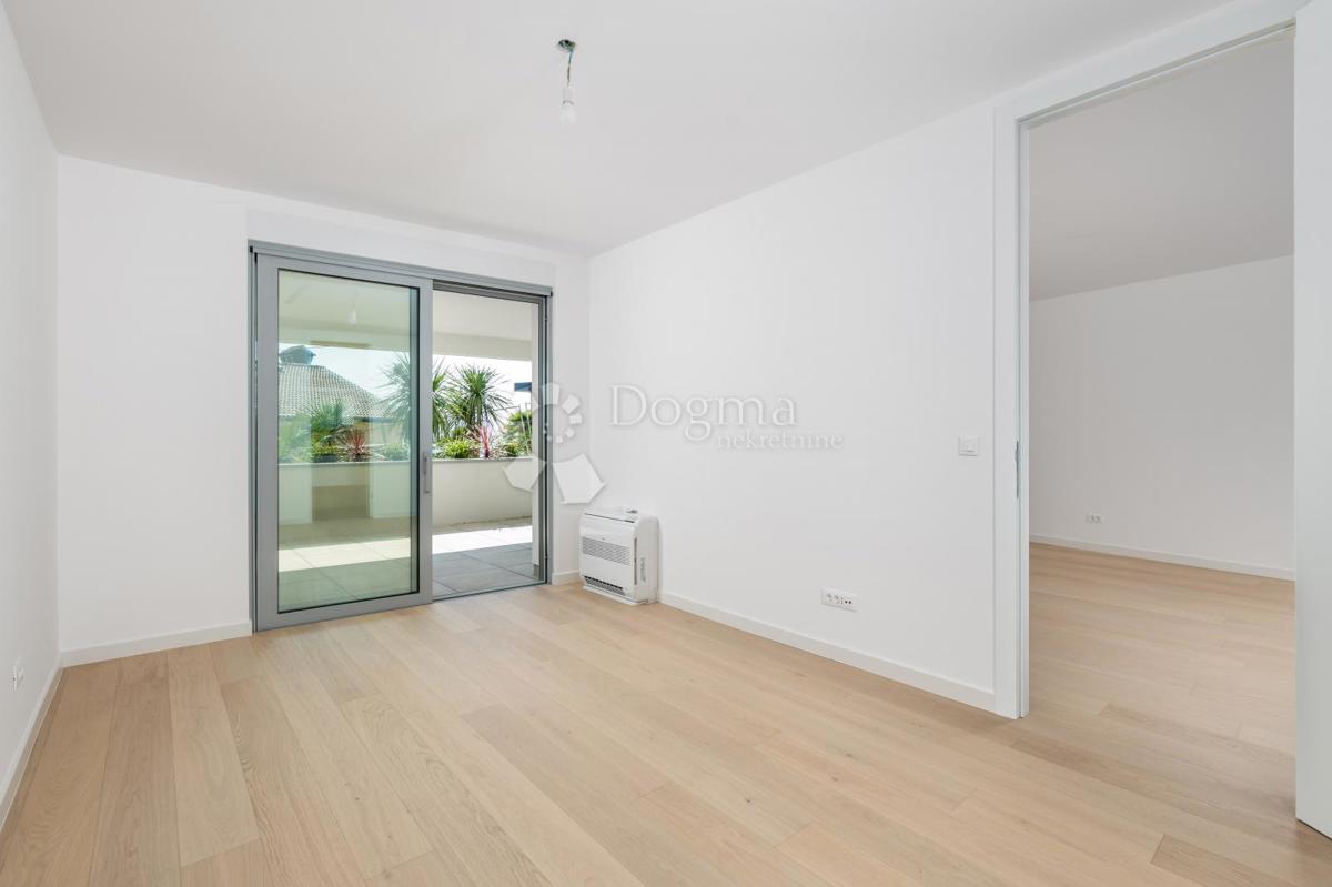 Stanovanje Opatija - Centar, Opatija, 75,92m2
