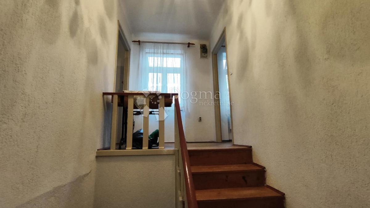 Hiša Dražice, Jelenje, 203m2