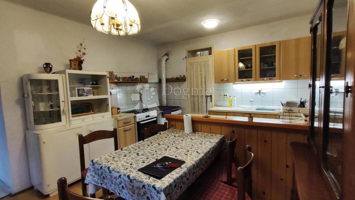 Hiša Dražice, Jelenje, 203m2