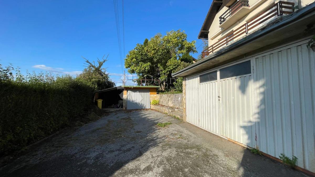 Hiša Hum Zabočki, Zabok, 255m2