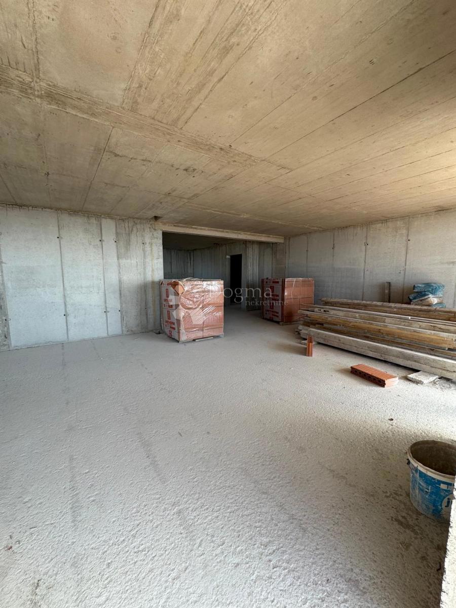 Stanovanje Makarska, 81,40m2