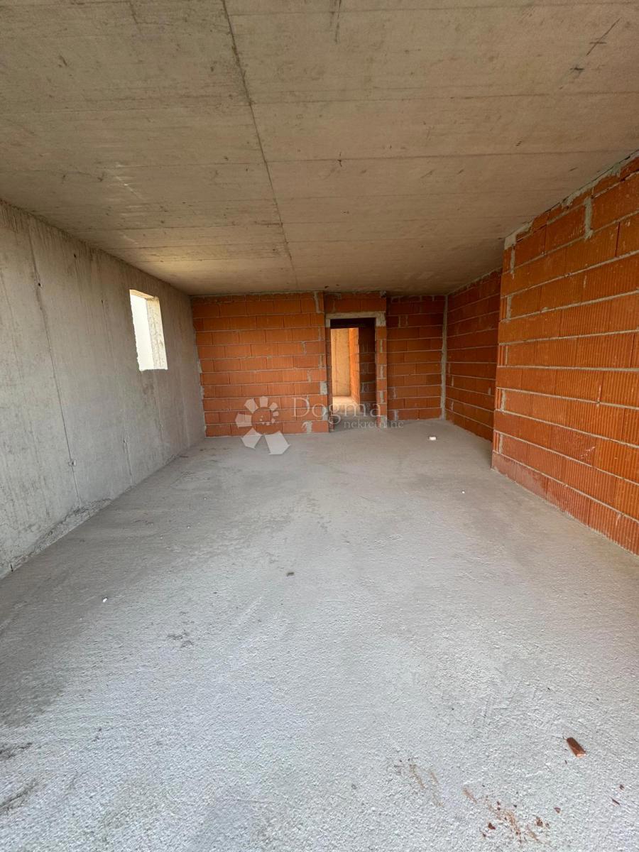 Stanovanje Makarska, 81,40m2