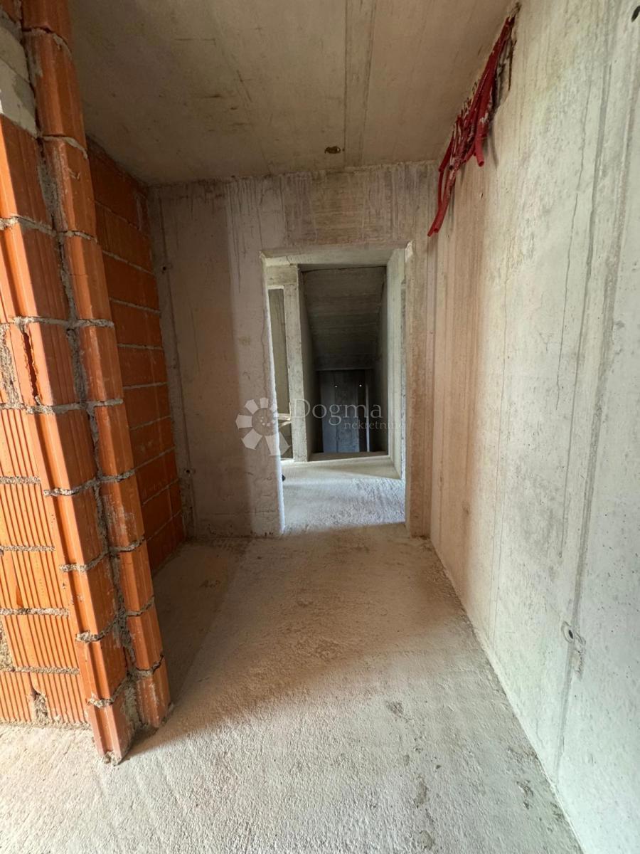 Stanovanje Makarska, 81,40m2