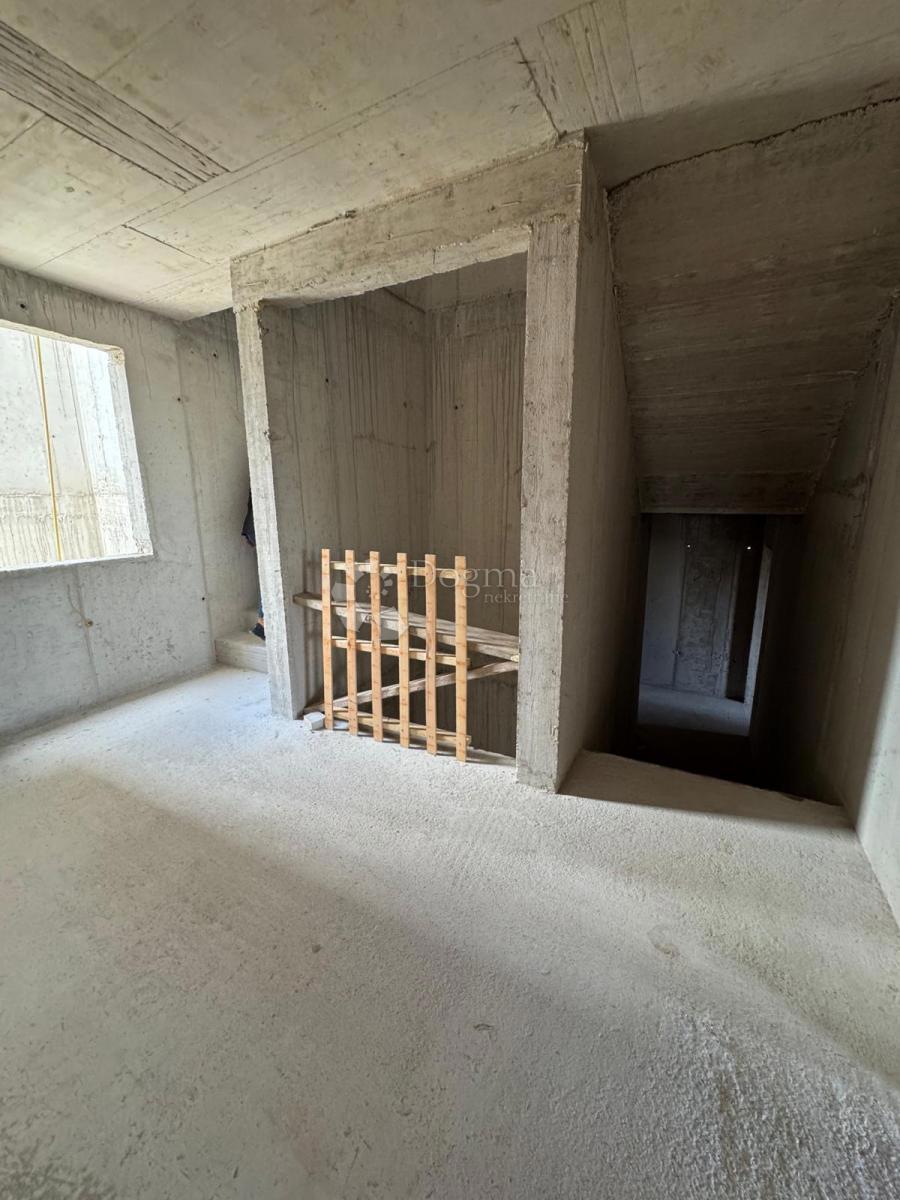 Stanovanje Makarska, 81,40m2