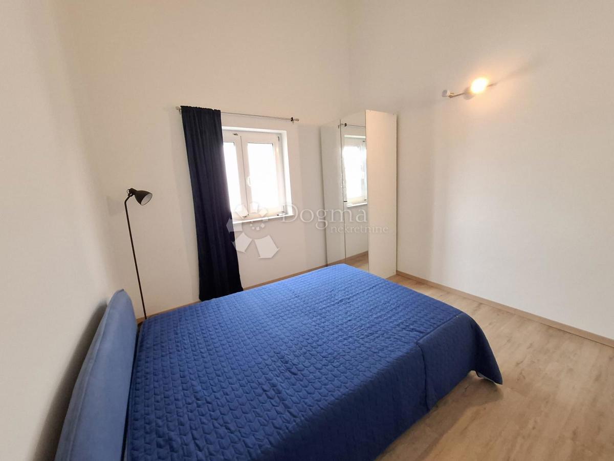 POREČ - Apartma 88m2 800m od morja s pogledom na morje