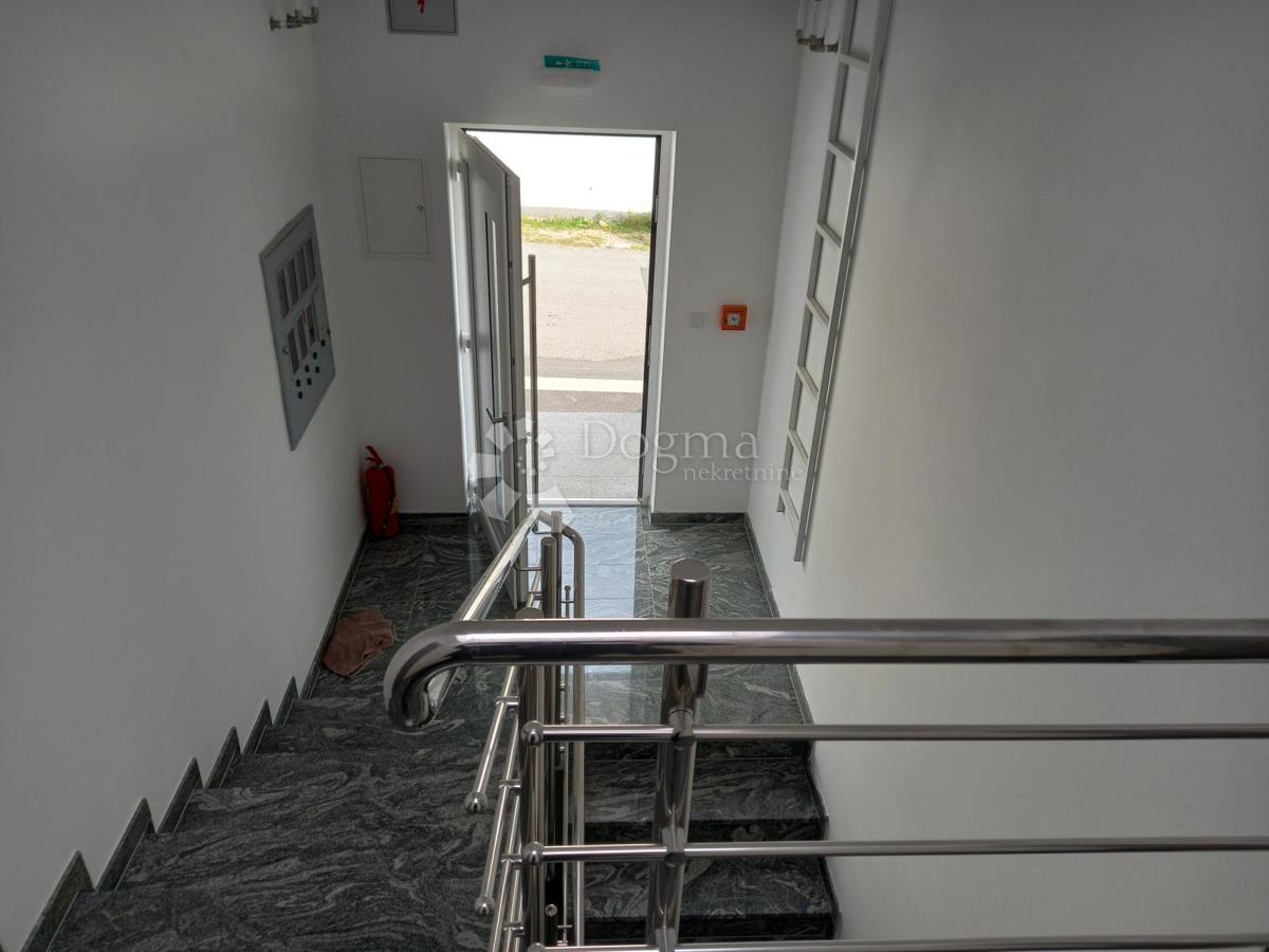 Crikvenica, novogradnja, samo pri nas