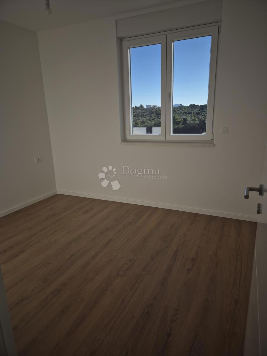 Stanovanje Brodarica, Šibenik - Okolica, 91,70m2