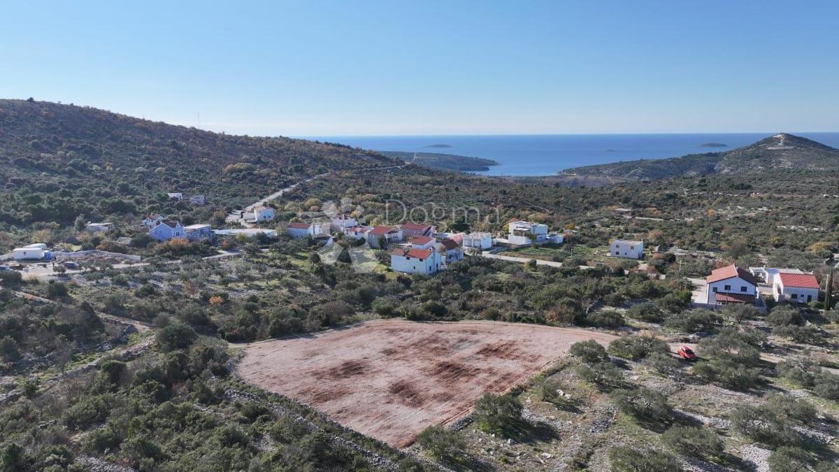 Zazidljivo zemljišče Primošten, 901m2
