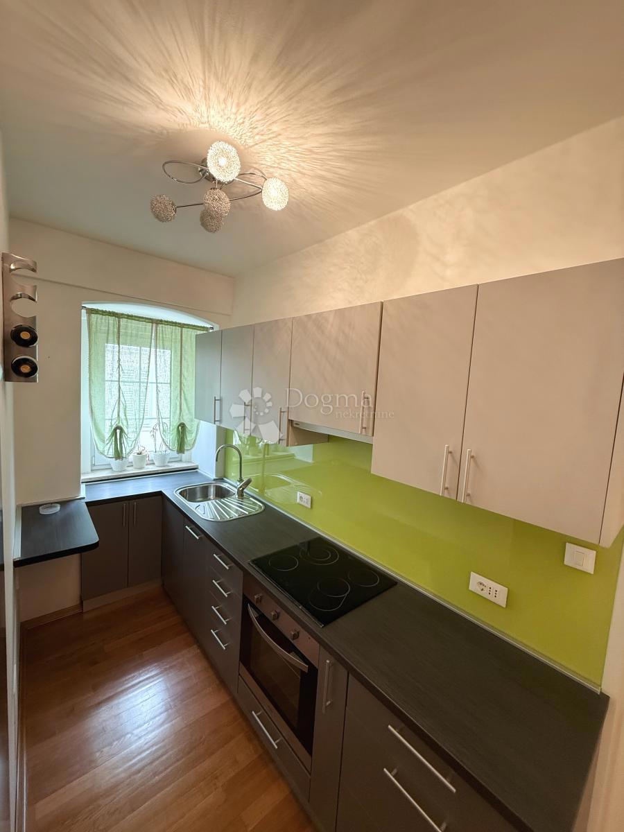 Stanovanje Opatija - Centar, Opatija, 47,64m2