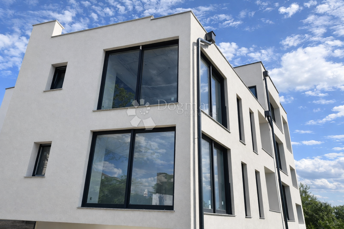 Stanovanje Šestine, Podsljeme, 102m2