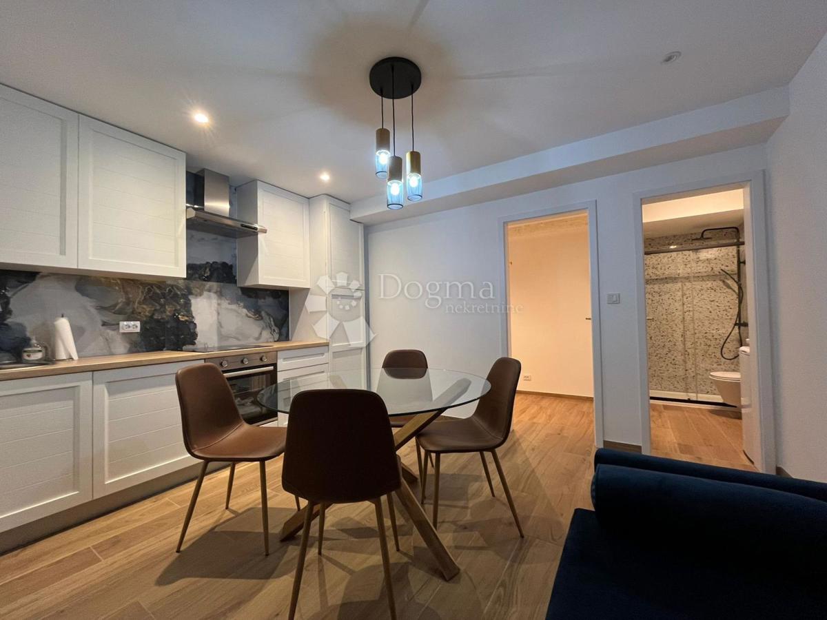 Stanovanje Rovinj, 42m2