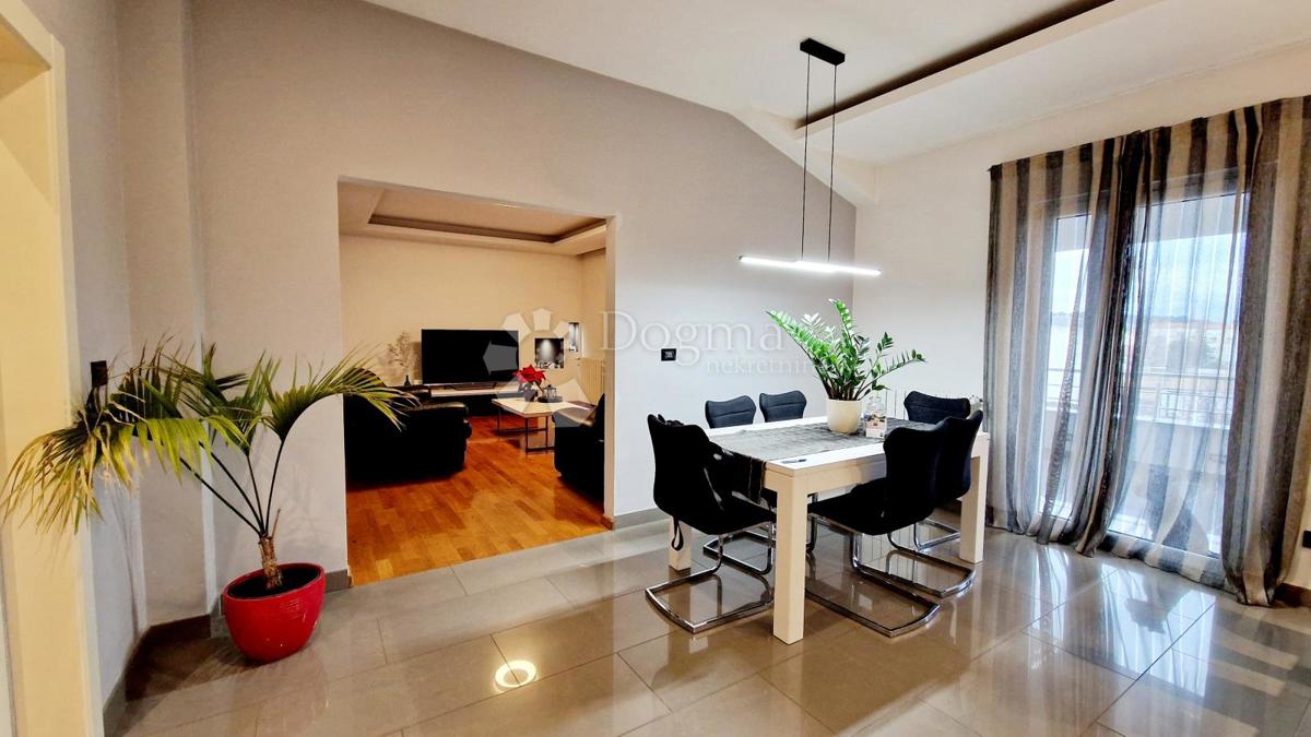 Stanovanje Valdebek, Pula, 131m2