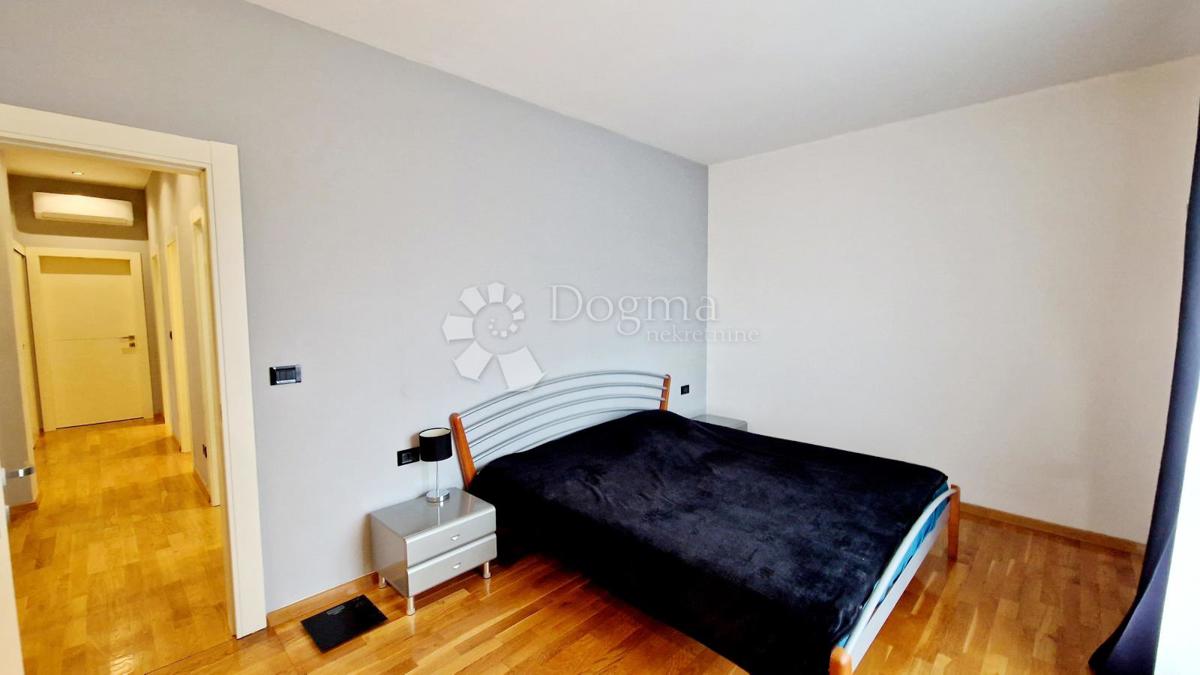 Stanovanje Valdebek, Pula, 131m2