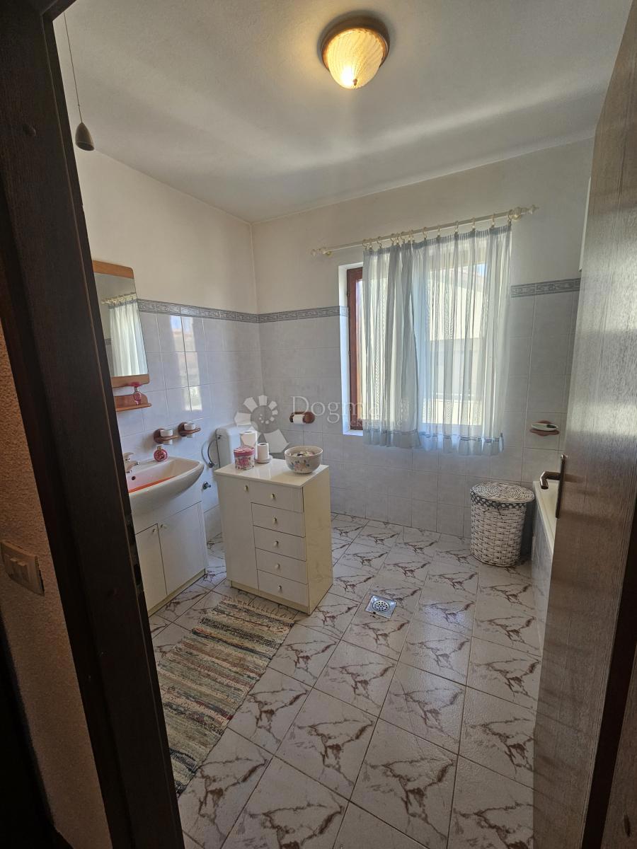 Stanovanje Srdoči, Rijeka, 72,92m2