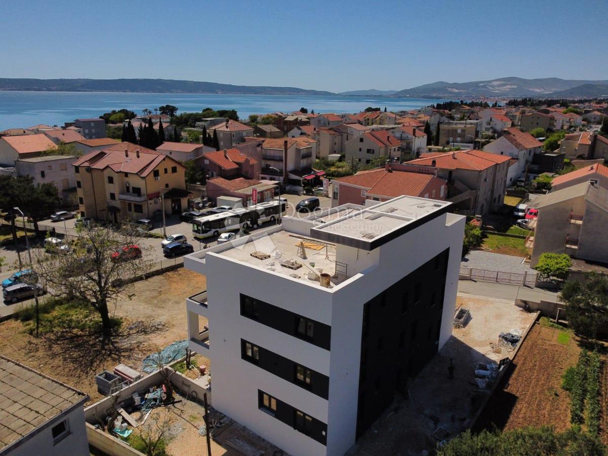 Stanovanje Kaštel Kambelovac, Kaštela, 180,91m2
