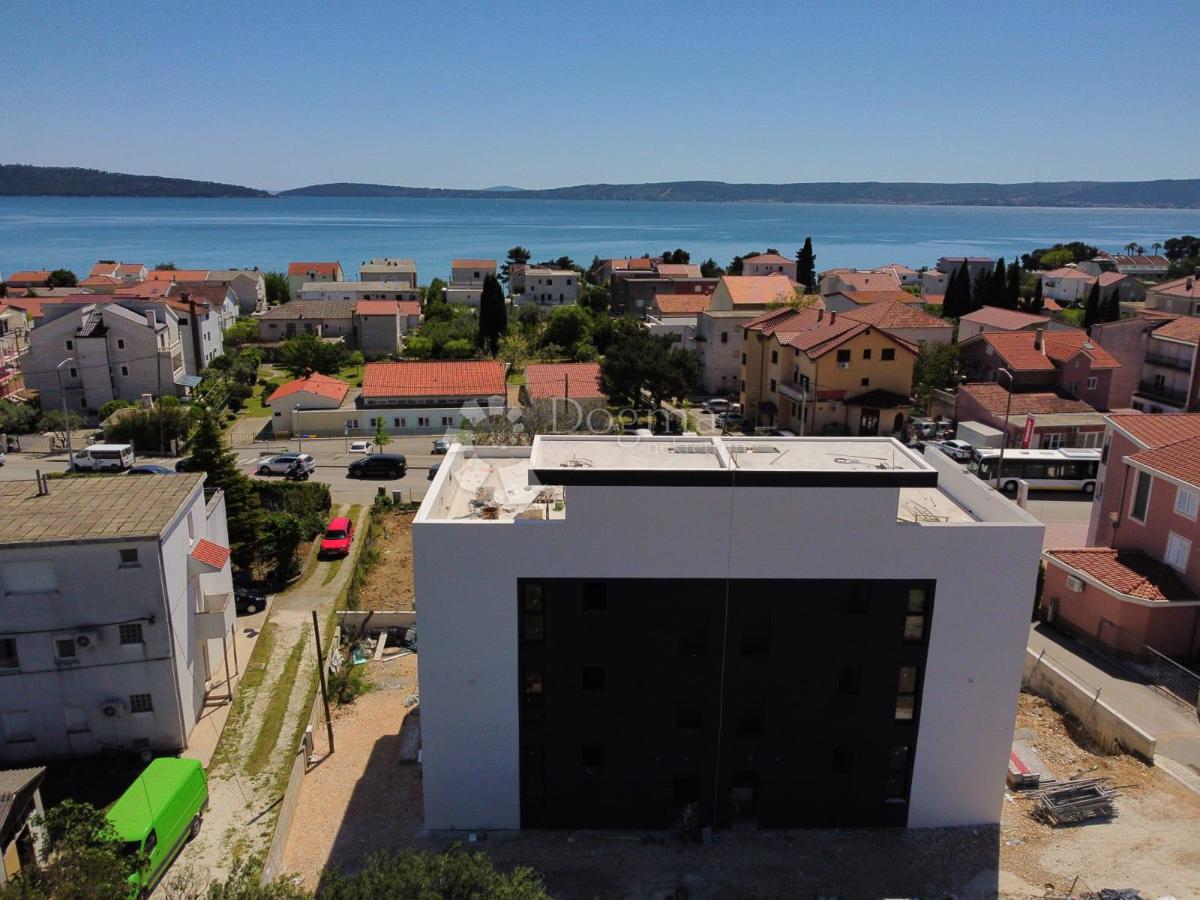 Stanovanje Kaštel Kambelovac, Kaštela, 180,91m2