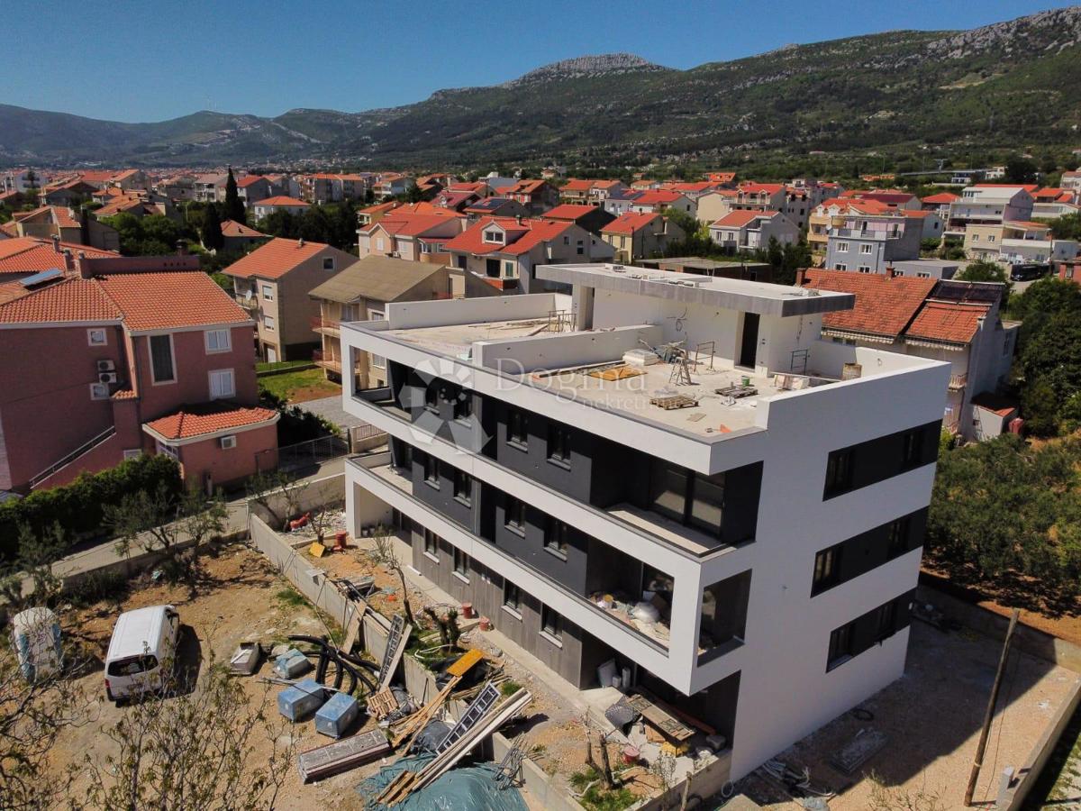 Stanovanje Kaštel Kambelovac, Kaštela, 180,91m2