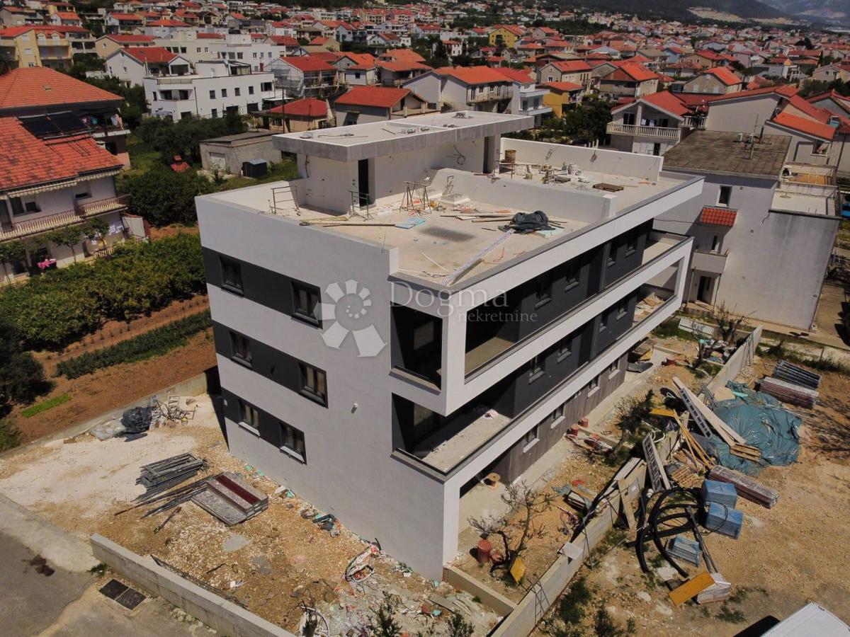 Stanovanje Kaštel Kambelovac, Kaštela, 180,91m2