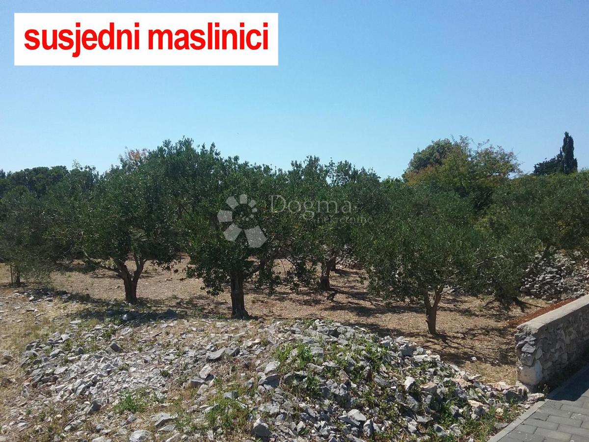 Zazidljivo zemljišče Krapanj, Šibenik - Okolica, 406m2