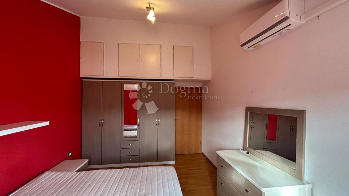 Stanovanje Centar, Pula, 69,34m2