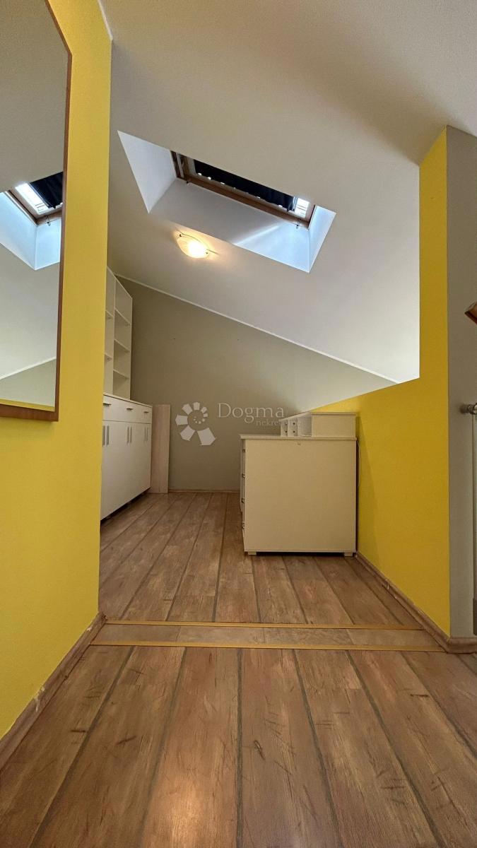 Stanovanje Centar, Pula, 69,34m2