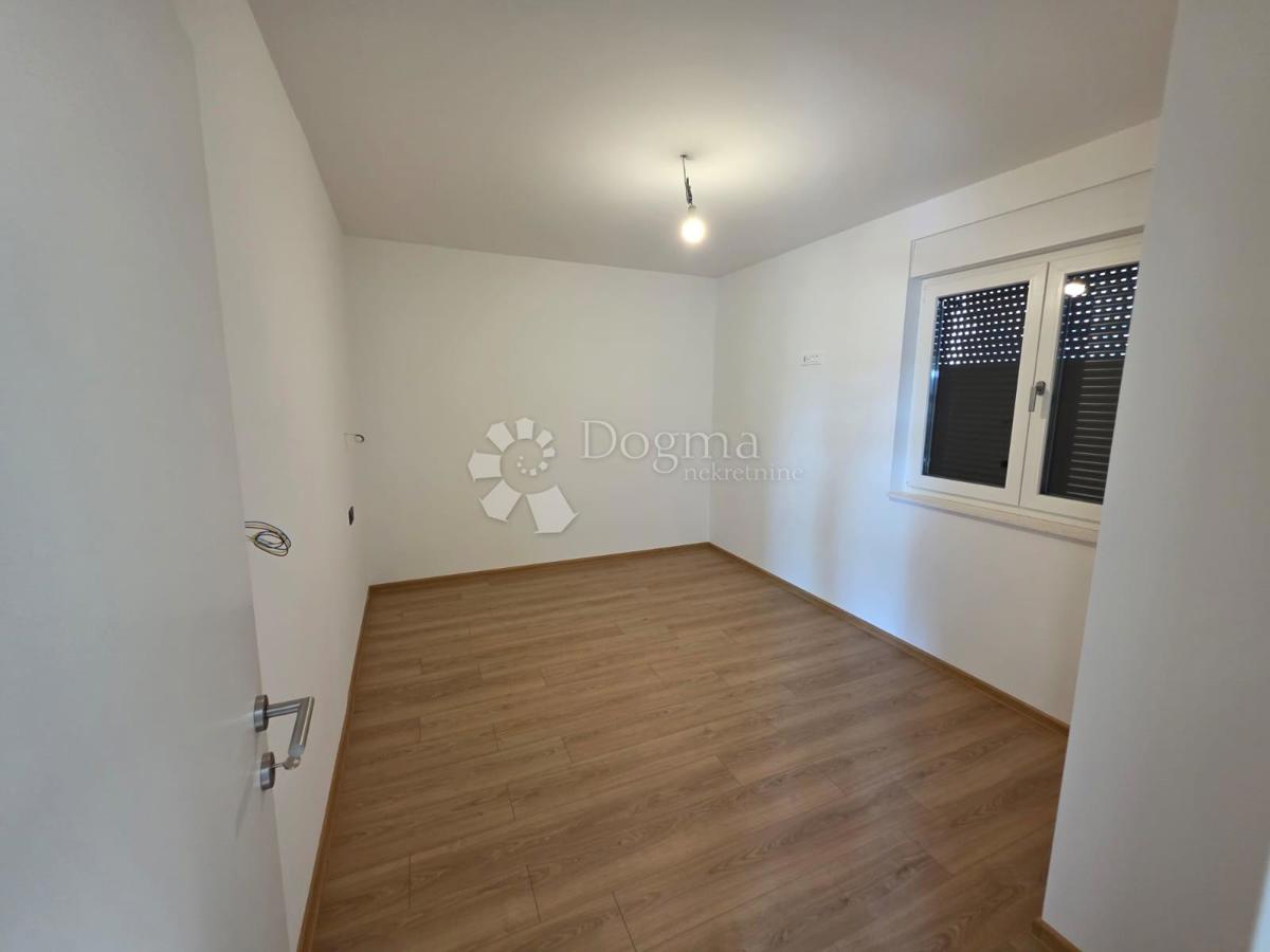 Stanovanje Primošten, 68,36m2