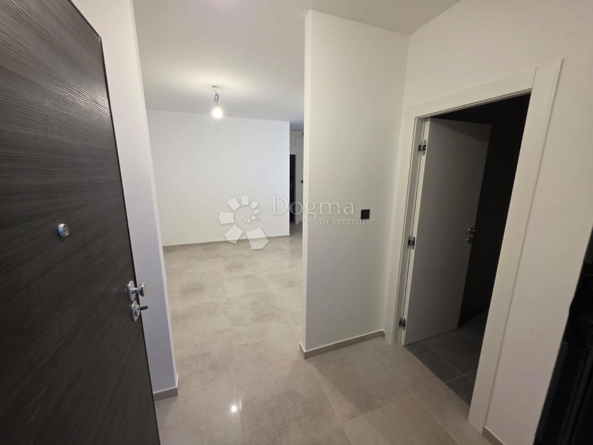 Stanovanje Primošten, 68,36m2