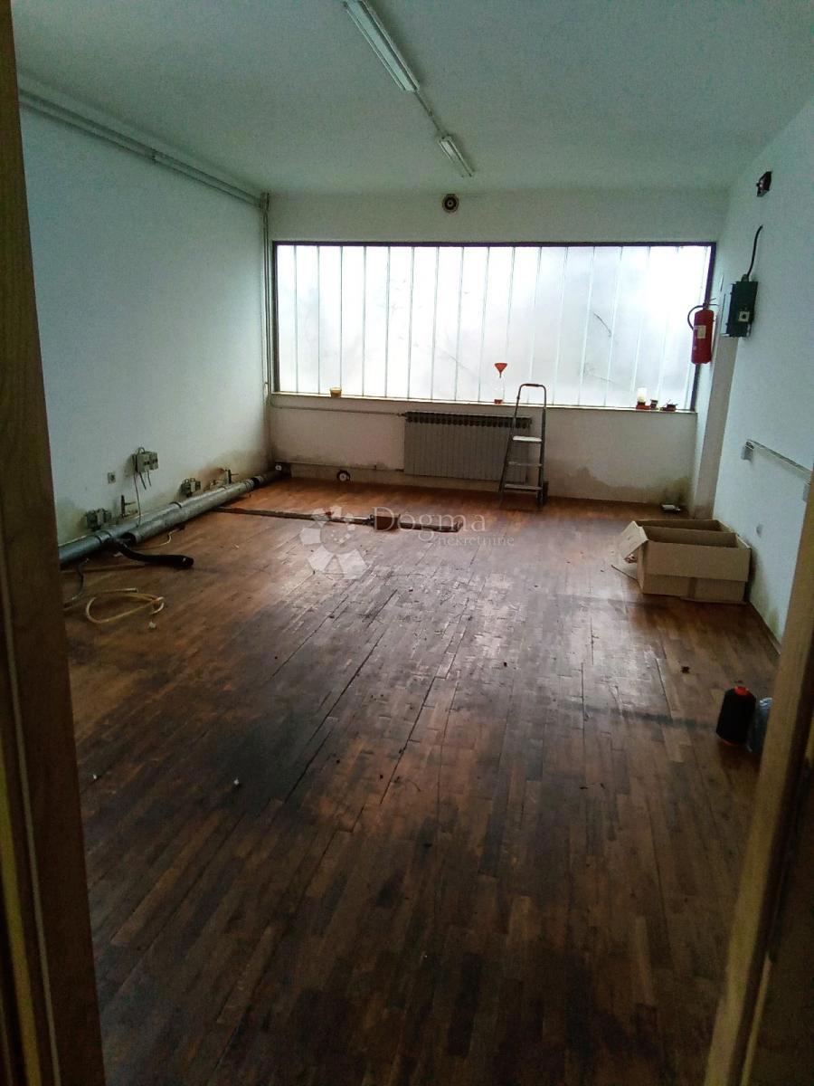 Poslovni prostor Donji Vidovec, 622,58m2