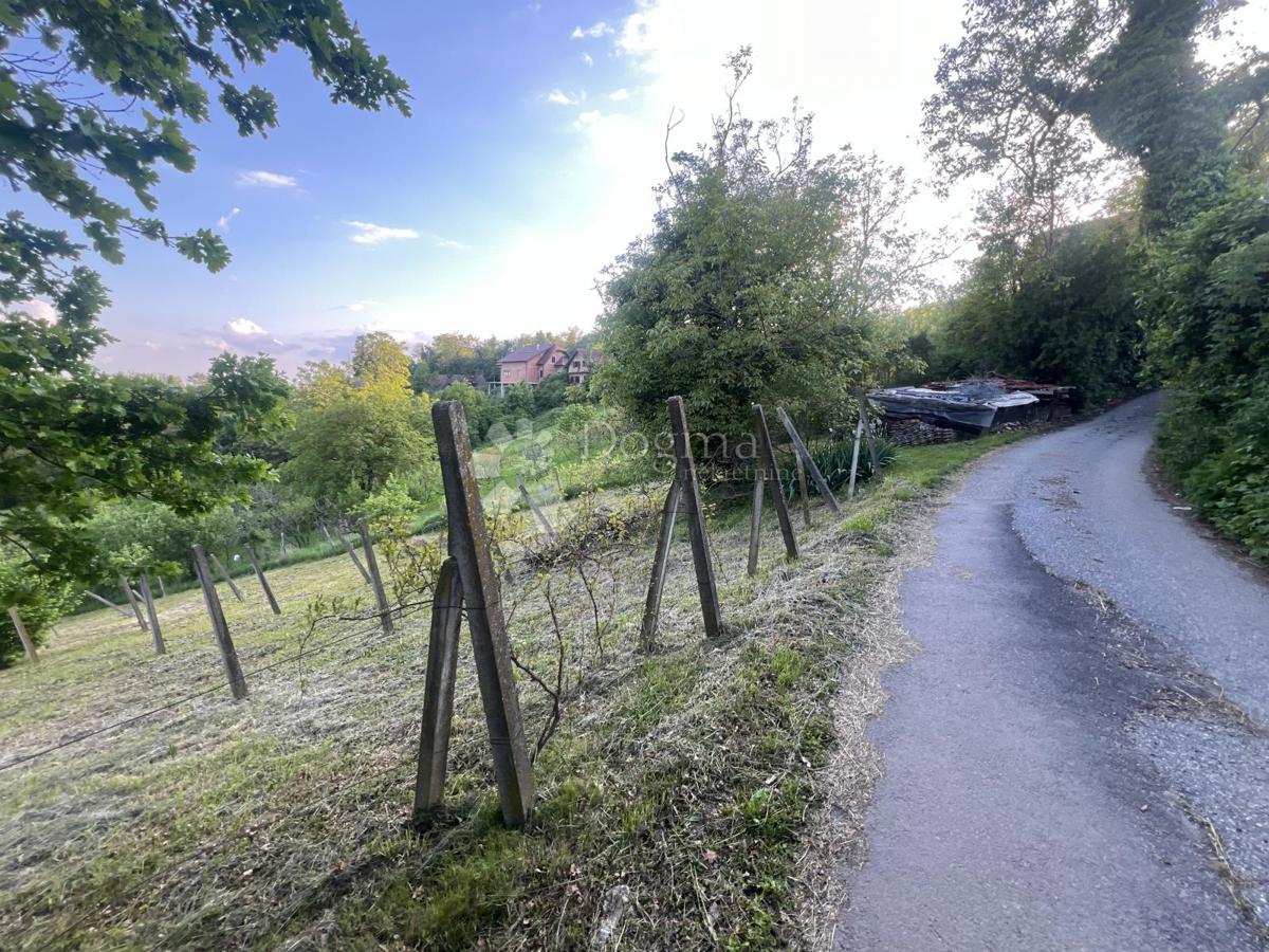 Kmetijsko zemljišče Čučerje, Gornja Dubrava, 1.758m2