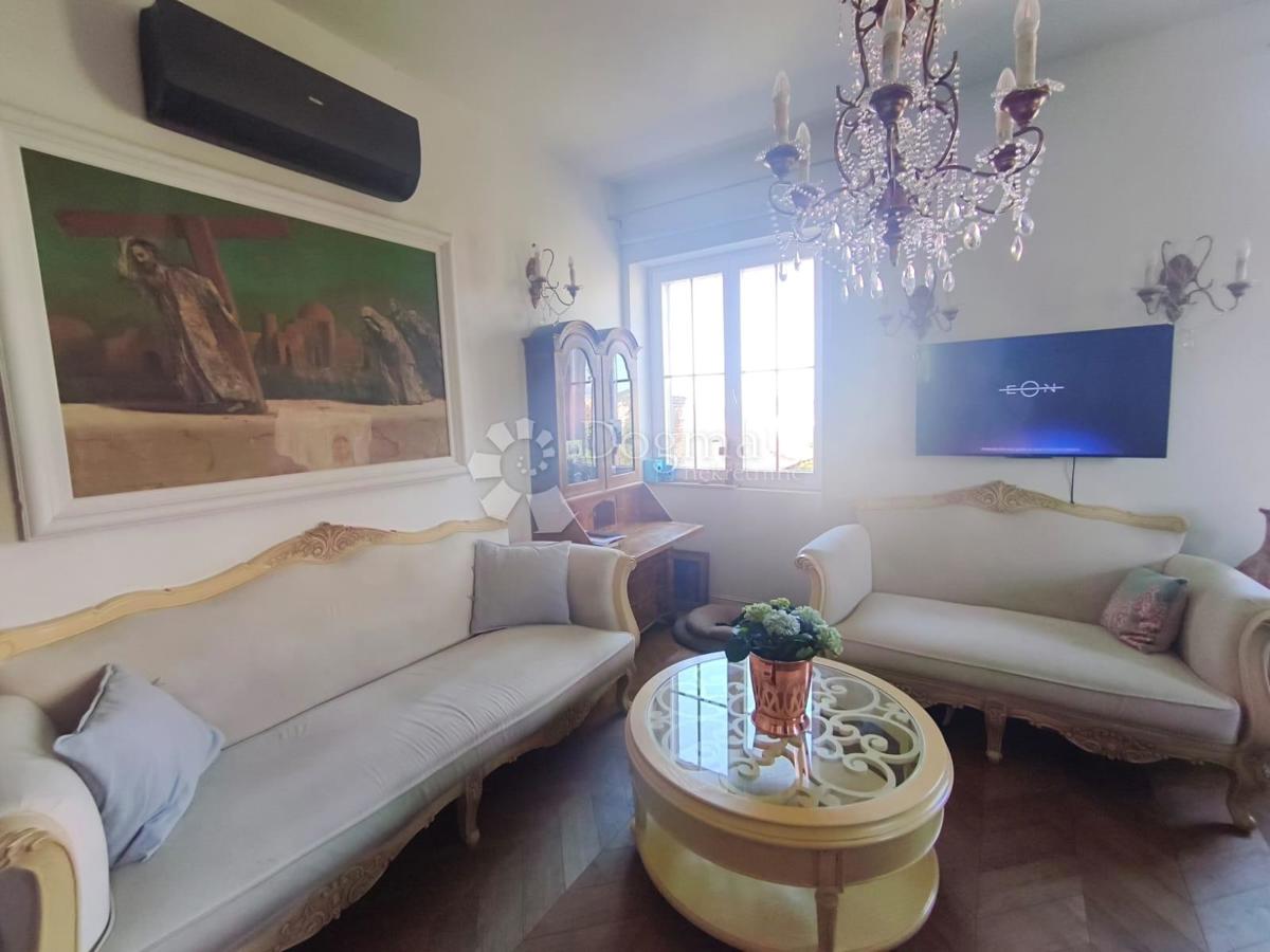 Stanovanje Bačvice, Split, 102,99m2