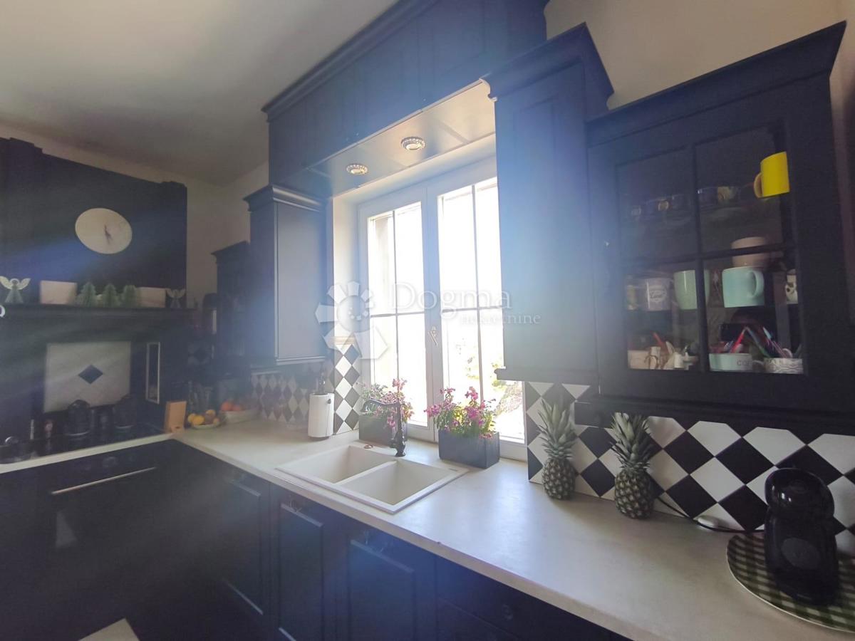 Stanovanje Bačvice, Split, 102,99m2